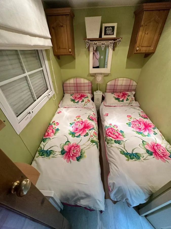 Mobile Home, Camping Le Dattier, Frejus, South Of France Campsite